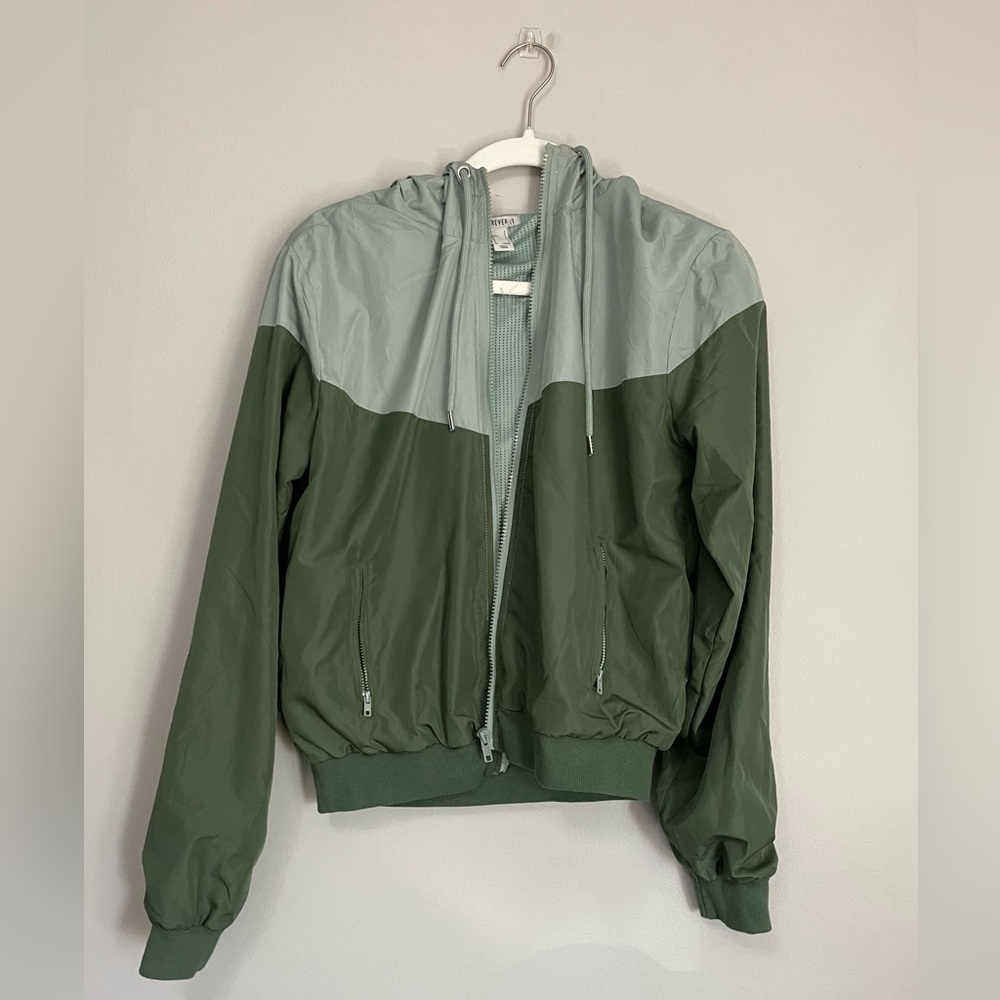 NWOT Forever 21 Windbreaker